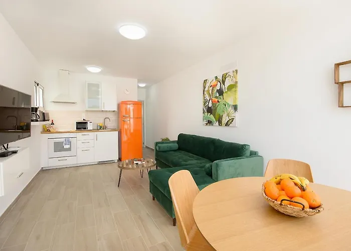 Orange Volcano - Pool And Gym In Sport Center Fariones Included By Lanzarote Puerto del Carmen (Lanzarote)